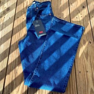 Levi’s Ribcage Bootcut Dark Wash